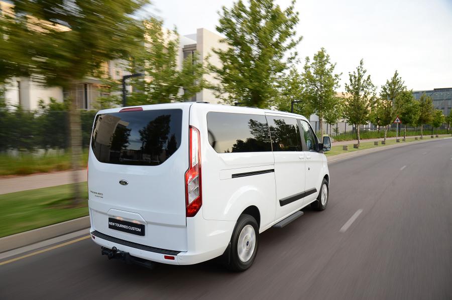  Ford Tourneo Custom LWB 2018 года  (ZA) (фото 21 из 22)